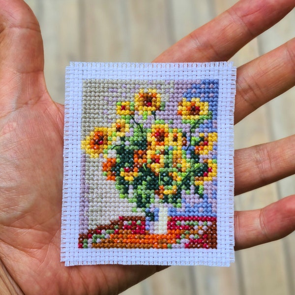 Modern cross stitch pattern "Tiny Claude Monet Sunflowers". (P212) Miniature art cross stitch.
