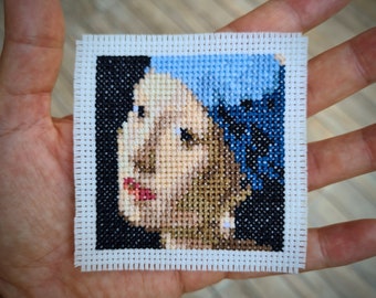 Tiny modern cross stitch pattern "Girl with a Pearl Earring". (P224) Miniature art cross stitch.