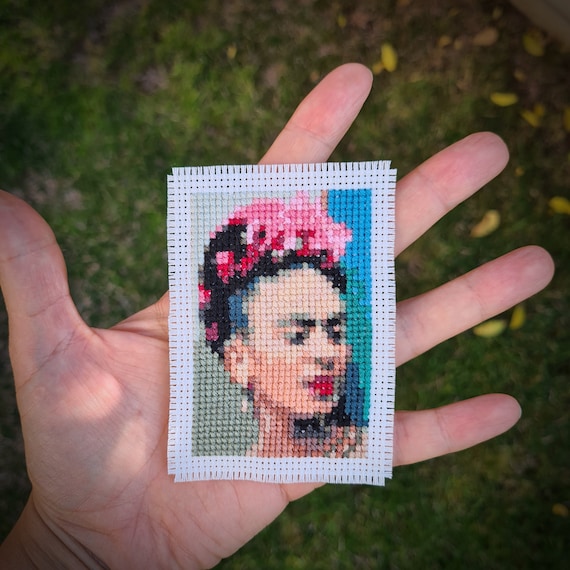 Frida - Women Artists Cross Stitch Kit Frida - Women Artists Cross Stitch Kit