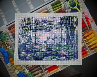 Motif de point de croix Monet nénuphars, petite carte postale format PDF à télécharger, motif de broderie Art impressionniste adapté aux débutants