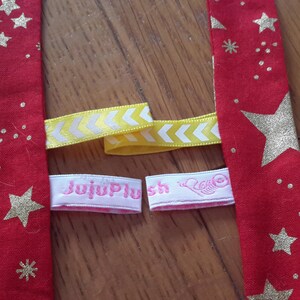 Star Red blanket or pacifier clip image 3