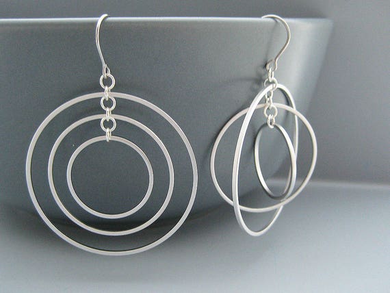 Pendientes de aro triple pendientes de círculo de plata aros | Etsy México