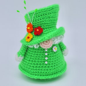 Queen Elizabeth II Gnome Crochet Pattern, British Queen Crochet Gnome Pattern, Crochet British Patriotic Gnome