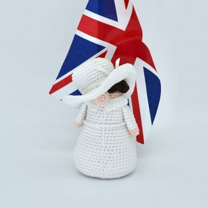 Meghan Duchess of Sussex Gnome Сrochet Pattern, British Royal Family, Meghan Markle