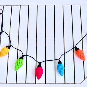 Crochet Light Bulbs Garland, Amigurumi Light Bulbs Bunting, Wall Hanging Light Bulbs Crochet Pattern, Nursery Decor, Christmas Garland