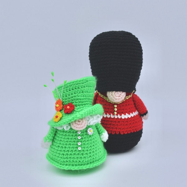 Queen Elizabeth II and Queen's Guard Gnomes, British Queen and Queens Royal Guard Crochet Gnome Pattern, Crochet Patriotic Gnome