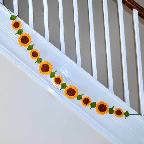 Crochet Sunflower Garland, Amigurumi Sunflower Bunting, Wall Hanging Sunflower Crochet Pattern, Nursery Decor