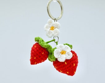 Crochet Strawberry Keychain, Strawberries and Flowers Charm,  Keyring for Beginners, Keyring Crochet Pattern