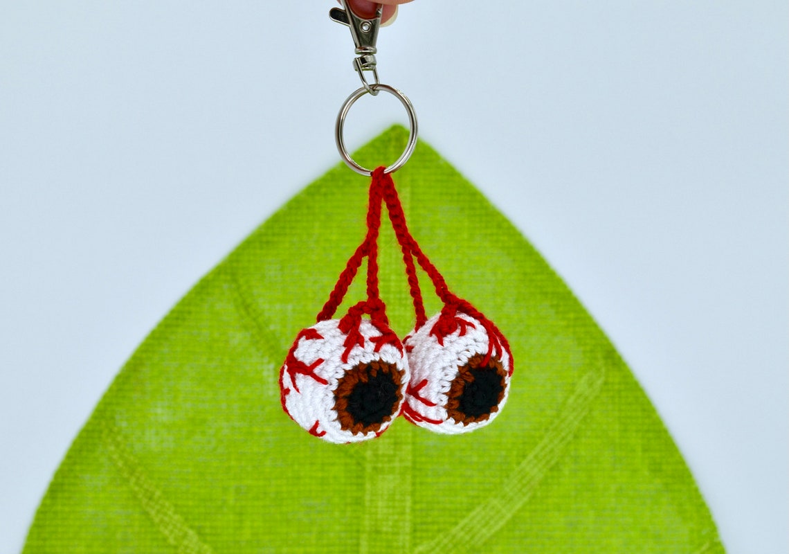 Crochet Eyeball PATTERN Amigurumi Crochet Eyeball Keychain Etsy