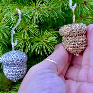 Acorn Crochet Pattern  Fall Autumn Acorn Charm, Oak Acorn Keyring, Christmas Tree Decor, Backpack Charm, Easy Crochet.