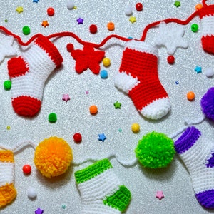 Crochet Socks and Stars Garland Pattern, Christmas Decor Bunting, Wall Hanging Pattern, Christmas Garland, Crochet Stockings and Stars image 8