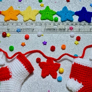 Crochet Socks and Stars Garland Pattern, Christmas Decor Bunting, Wall Hanging Pattern, Christmas Garland, Crochet Stockings and Stars image 6