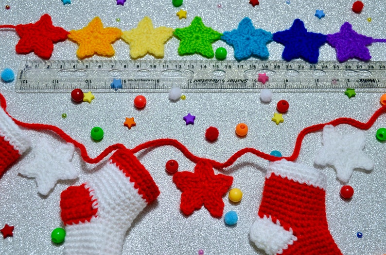 Crochet Socks and Stars Garland Pattern, Christmas Decor Bunting, Wall Hanging Pattern, Christmas Garland, Crochet Stockings and Stars image 6