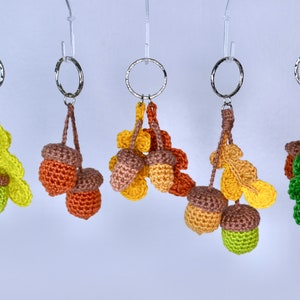 Oak Leaves and Acorns Crochet Pattern, Fall Autumn Crochet Pattern, Crochet Acorns and Oak Leaves Keychain, Crochet Christmas Tree Decor.