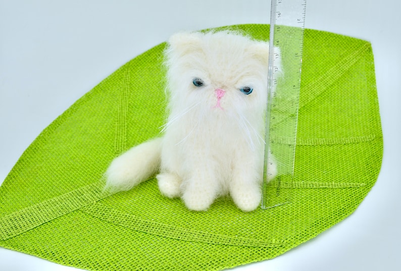 Crochet Cat Pattern, Crochet Persian Cat Pattern, Crochet Amigurumi White Cat image 9