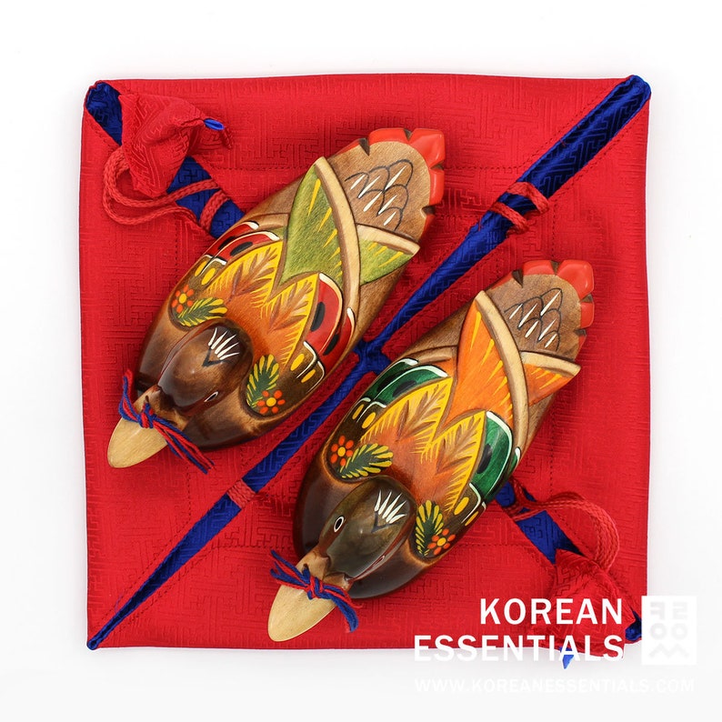Hand-carved, Woodcraft, Wedding Duck, Silk Giftwrap, Collectible, Asian Home Decor, Korean Artisan, Thanksgiving, Wedding, Anniversary Gift image 2