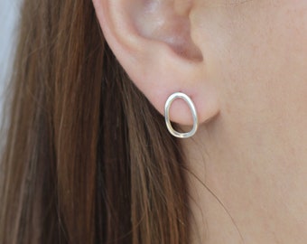 Small oval earrings, oval hoops, hammered circle hoops, silver abstract hoops, minimalist earrings.