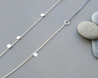 Collier superposition chaîne longue avec disques d'argent