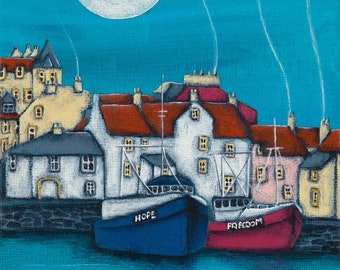 Hope and Freedom in Pitenweem Harbour #pittenweem #pittenweemharbour #eastneuk #eastcoast #scotland #fife #fishingvillage #fullmoon #harbour