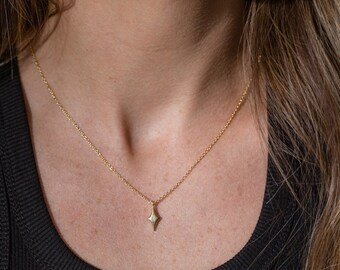 Gold Star Necklace - 14th Anniversary Jewelry - Celestial Necklace - Gift for Her - Christmas star - North Star Necklace - Aurora Necklace