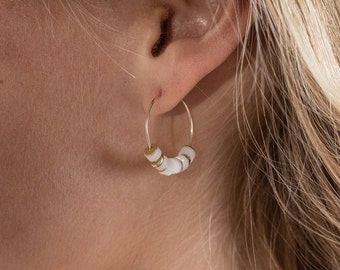 Mother of Pearl Earring - Pretty Pearl Earring - Beach Pearl Earring - Boho Pearl Earring - Pretty Summer Pearl Earring - Little pearl Beads