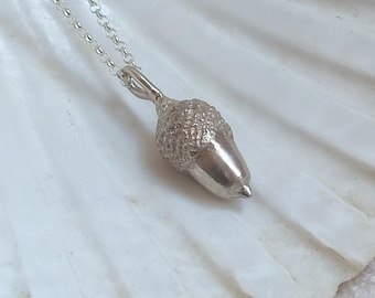Collana con ghianda in argento, vera ghianda di quercia in argento, gioielli autunnali.