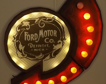 Wall decor Illuminated Sign, Ford. Vintage advertising board with running light. Rust look and feel, Postprocessed 3D print