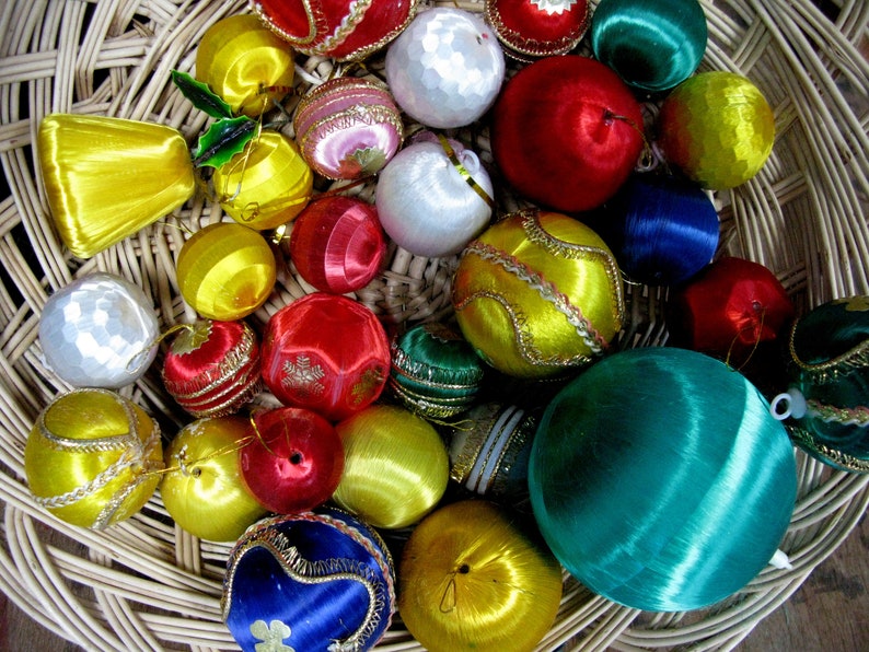 Vintage Decoration Kitschmas Silk Ornament Silk Baubles Kitsch Christmas Decoration Lot 1970s Xmas Vintage Christmas 1970s Christmas