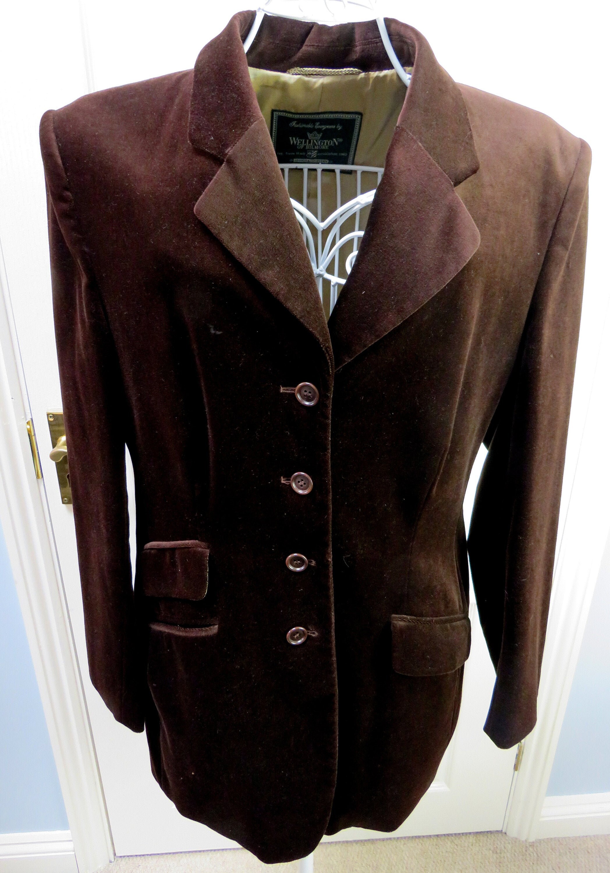 english smoking jacket