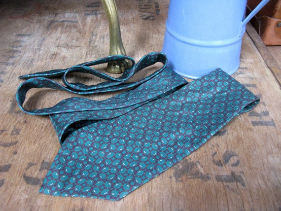 Green Silk Tie, Vintage Silk Tie, Vintage Tie, Sil