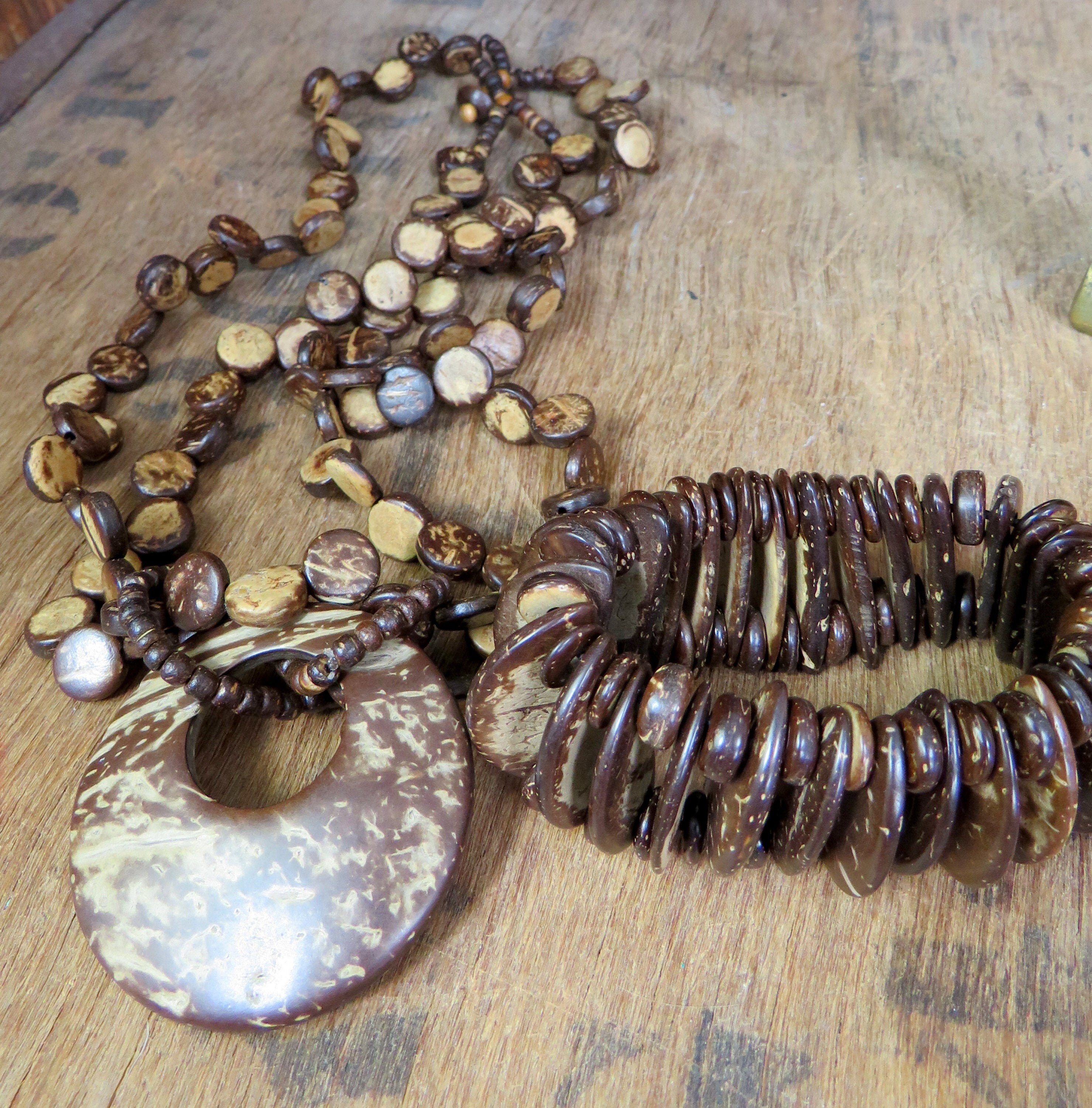 Coconut Shell Necklace Coconut Pendant Coconut Bead Etsy