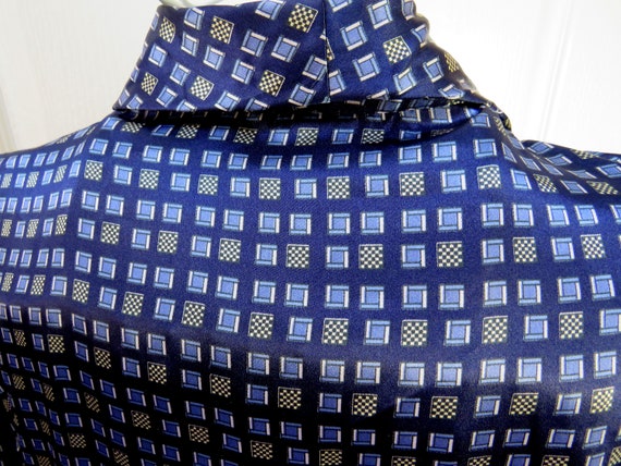 Blue Geometric Robe, Navy Smoking Jacket, Dressin… - image 5