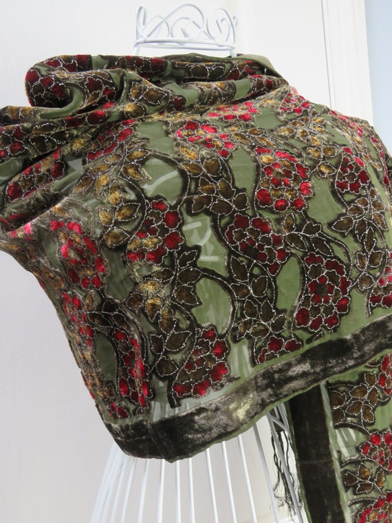 Besarani Silk Velvet Shawl, Green Red Shawl, Vinta