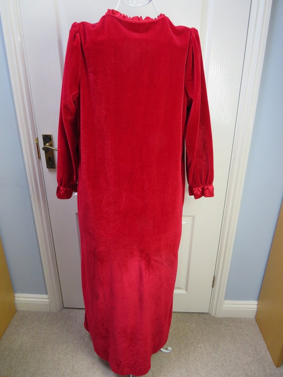 Red Housecoat, Vintage Dressing Gown, Velour Hous… - image 3