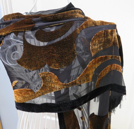 Besarani Silk Velvet Shawl, Leaf Design, Bronze Ve