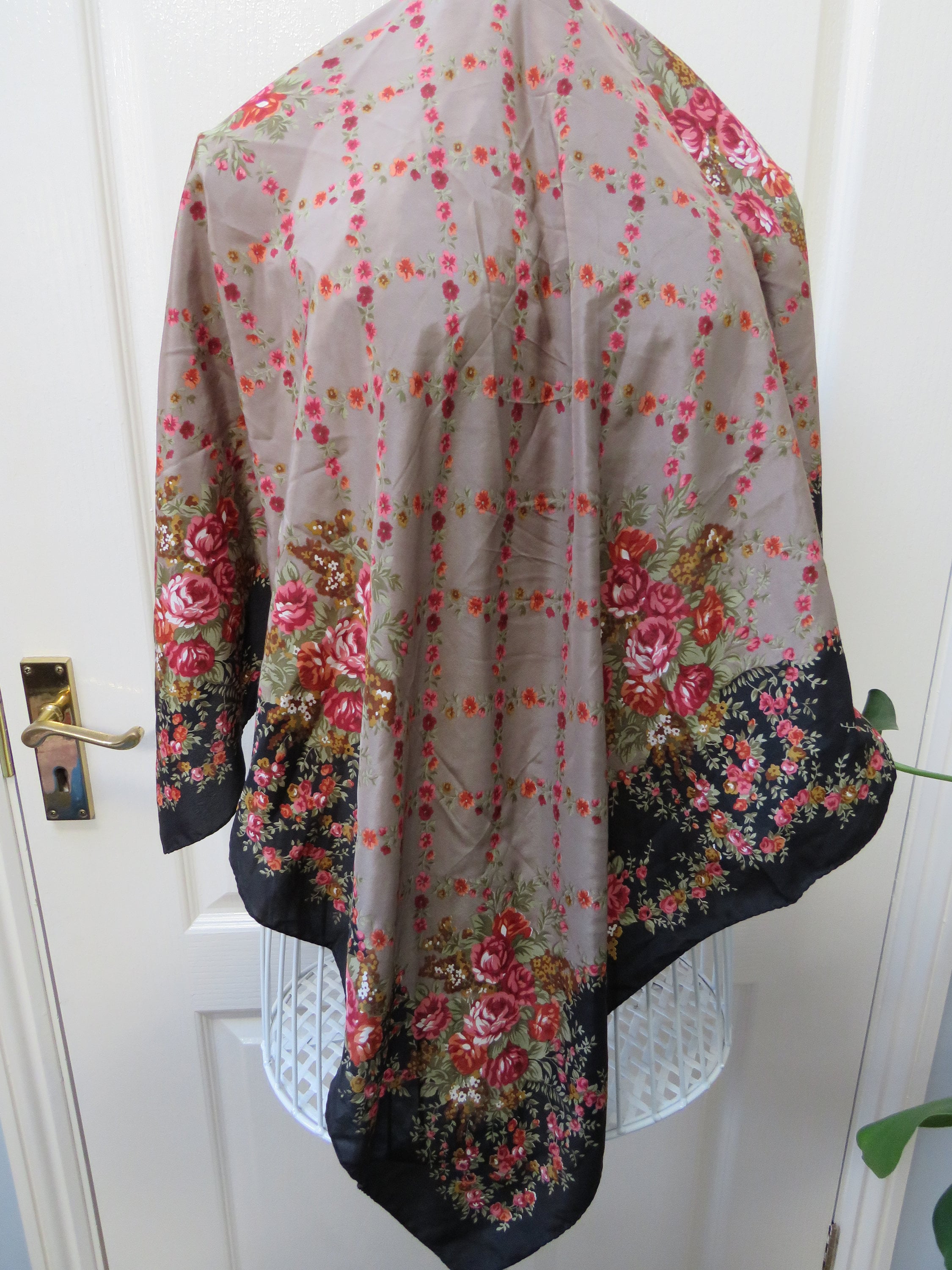Laura Ashley Scarf, Laura Ashley Shawl, Black Floral Shawl, Pure Silk Scarf, Vintage Laura Ashley, Large Scarf, Cottagecore, Made in Italy - Etsy Laura Ashley Scarf, Laura Ashley Shawl, Black Floral Shawl, Pure Silk Scarf, Vintage Laura Ashley, Large Scarf, Cottagecore, Made in Italy - Etsy