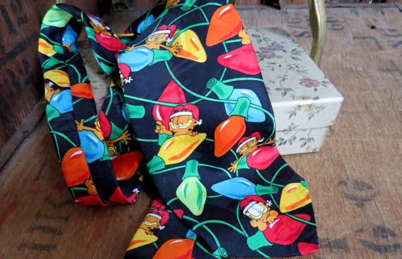 garfield christmas tie