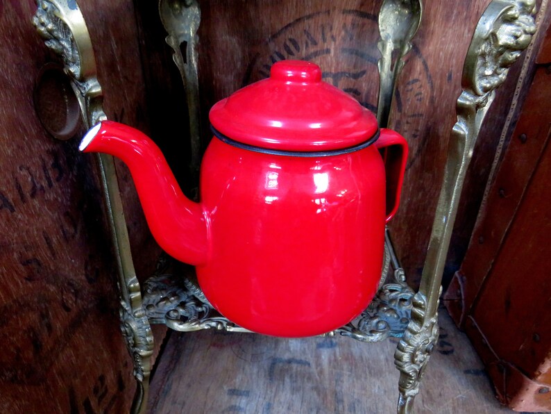 Enamelware Teapot Kitchen Decor Teapot Teapot Vintage Teapot Red