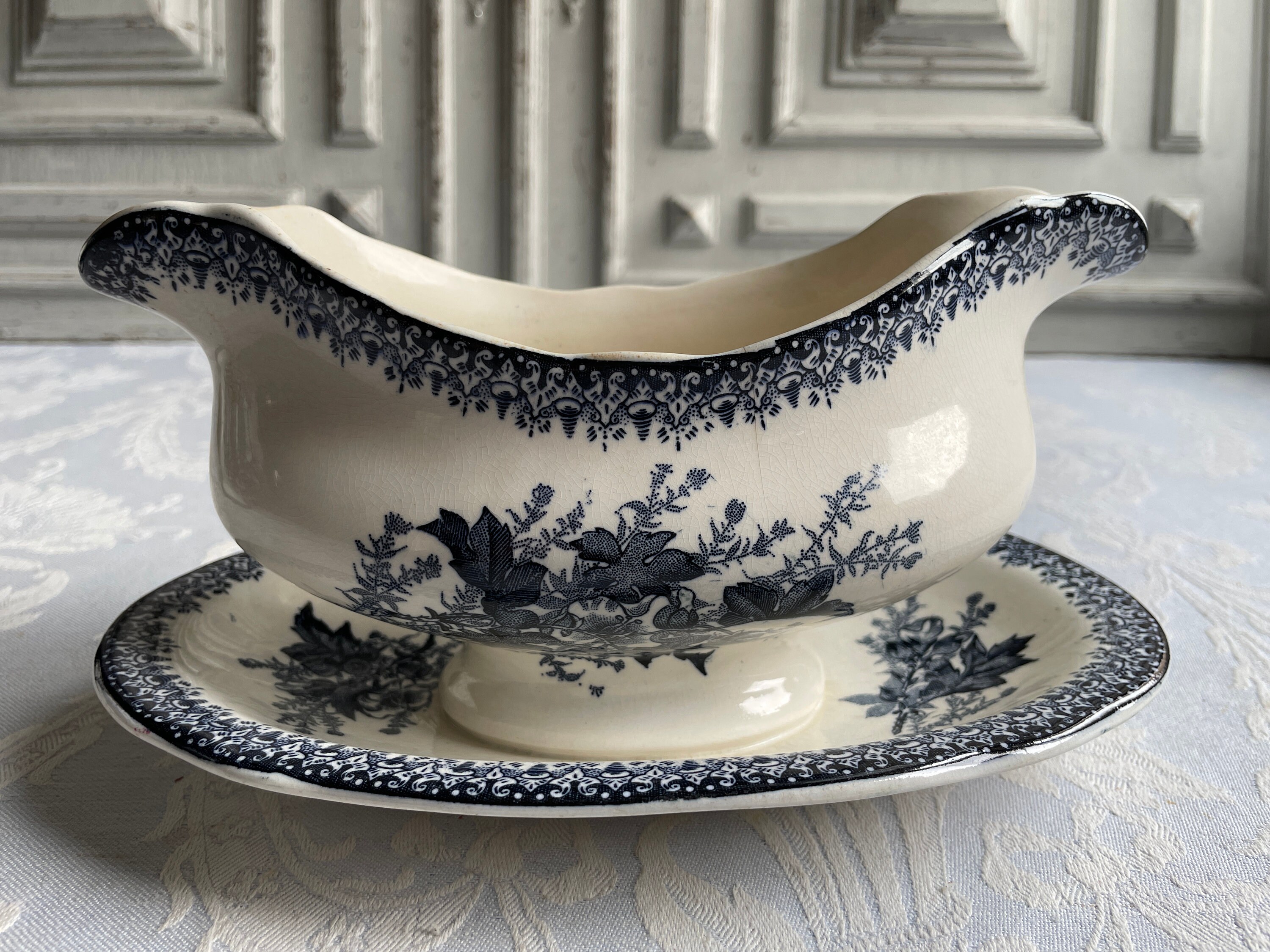 Plat de Sauce à La Pierre Fer Antique Français, Bateau Sauce, Français Onnaing Des Années 1900, Crèm