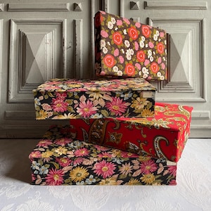 French vintage fabric box covered floral boudoir box, pretty pastel vintage storage box dressing table bedroom jewelry gloves sewing 1930's