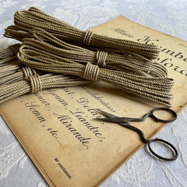 Vintage French linen thread, natural linen hemp cord, untreated, waxed scrapbooking, hobbies, crafts, sail yachts, vintage craft supplies