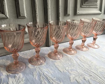 Pink glassware WHITE WINE glasses, depression glass 6 French vintage Arcoroc pink &quot;Rosaline&quot;, salmon pink, set 6 retro swirl Luminarc 1960&#39;s