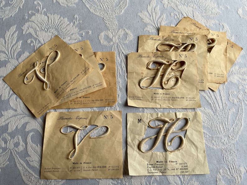 VARIOUS H OR V vintage French unused haberdashery initial wedding sheet Plumetis Express trousseau cream cotton Antique monogram letter