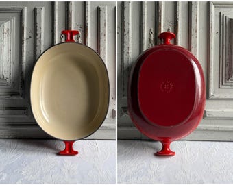 French vintage Le Creuset RED CERISE Enzo Mari "Mama" baking dish oven Gratin, Roaster, enamel casserole Cherry rare cast iron cookware 1958