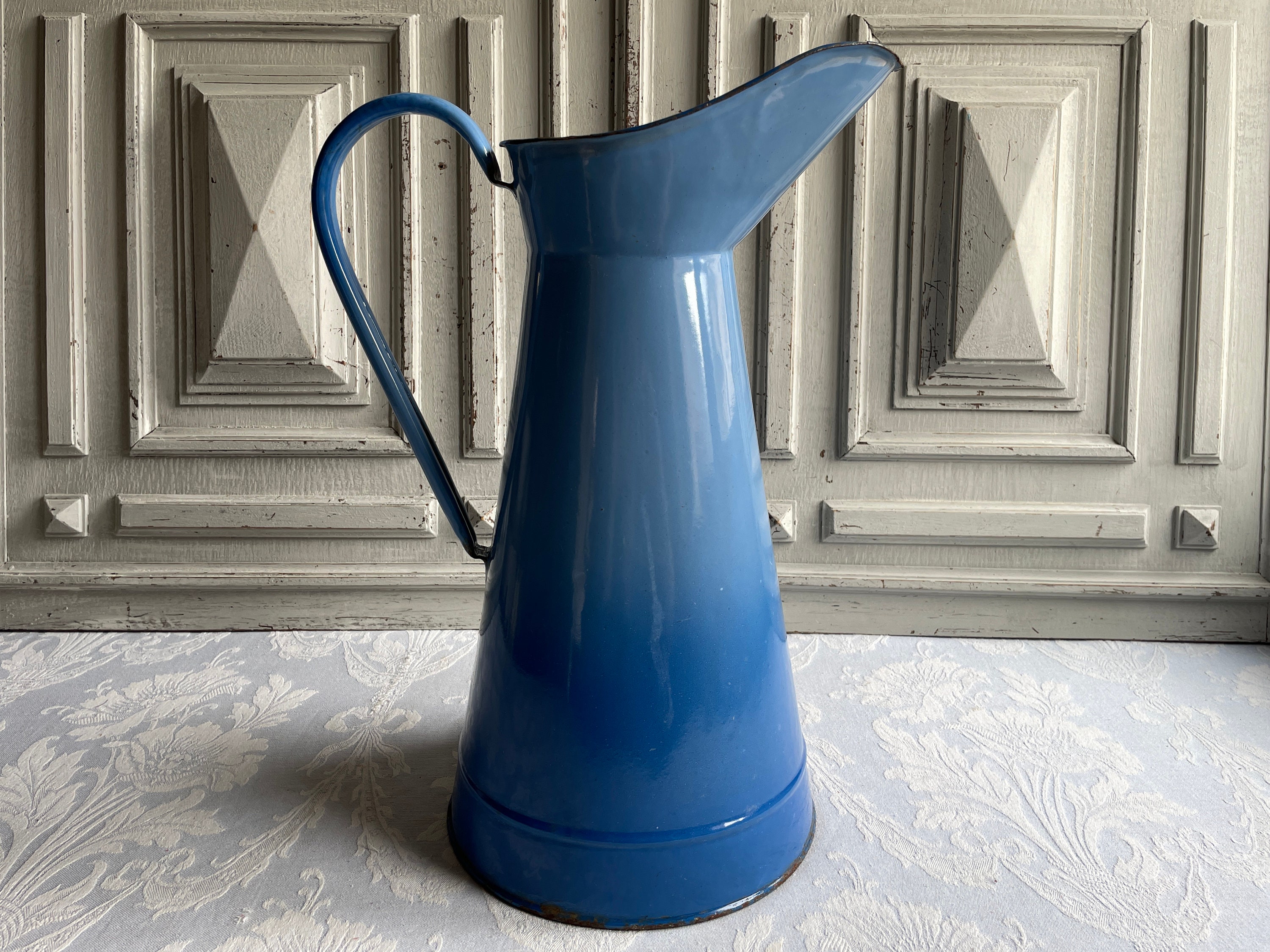 Pichet en Émail Vintage Bleu Français Grande Cruche, Grand Pichet, Vase à Fleurs, Moyen, Ustensiles 