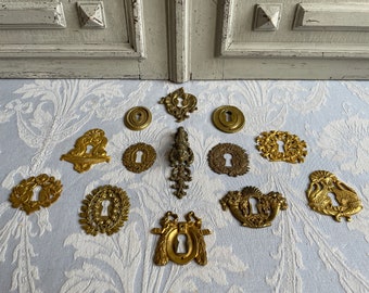 Antique French brass key hole, SINGLE antique ormolu escutcheon, MEDIUM keyhole furniture decoration, decorative ornate deco plaque,