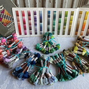 12 Vintage French DMC cotton skeins beautiful selection of "dmc" threads, Paris Dollfus-Mieg & Cie Genuine CHOOSE colours many available