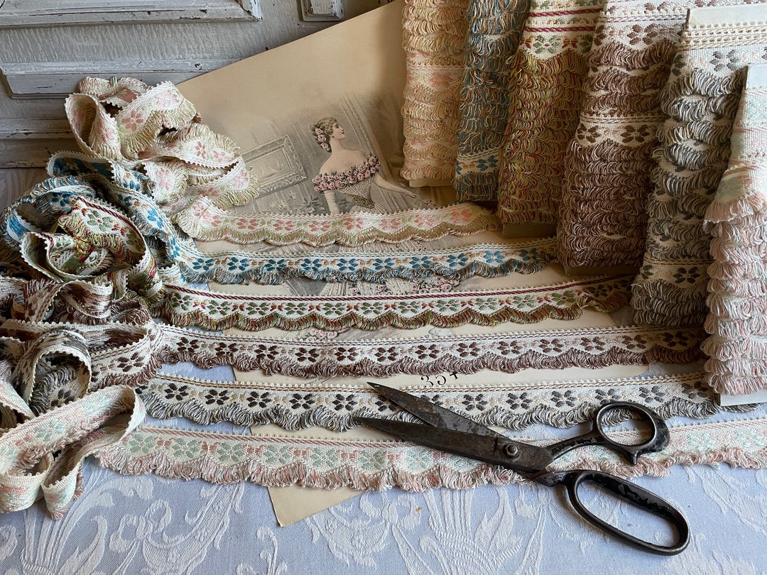 Historial Ruffle Trim Antique French Trim, 5.5 Yds (5m) Vintage Houles Petersham Scallop ...
