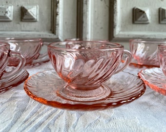 French Vintage Arcoroc pink cups and saucers, ROSALINE blushware, set of 6 teacups France clear glass teacups Arcoroc Luminarc 1960's salmon