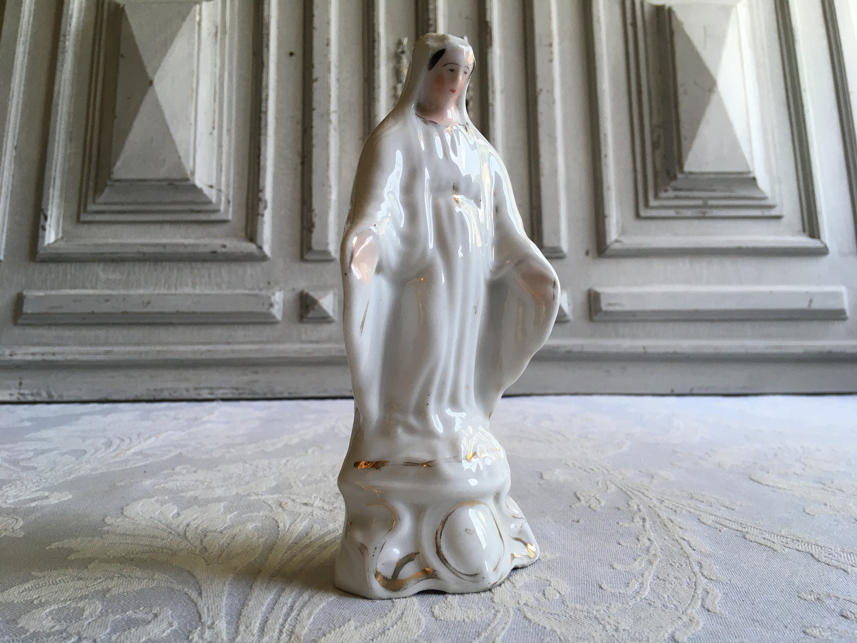 Français Antique de Marie Notre-Dame en Porcelaine, Figure Blanche, Pastels Autoportants Religieux B